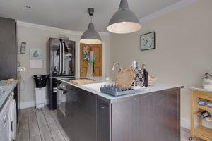 Kitchen- click for photo gallery